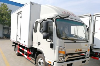 江淮帥鈴排半冷藏車(藍(lán)牌，廂長3.7米)